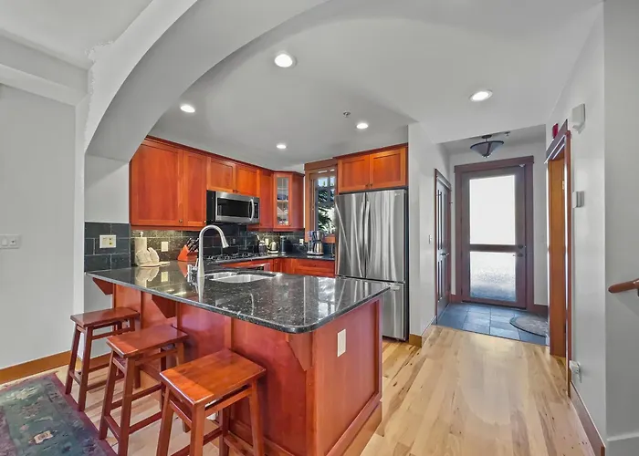 Apartment Union Creek Townhome 164d New Listing! *