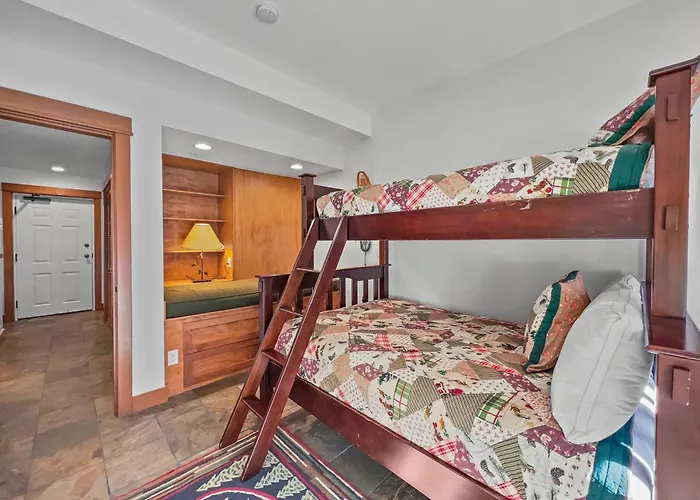 Apartment Union Creek Townhome 164d New Listing! *